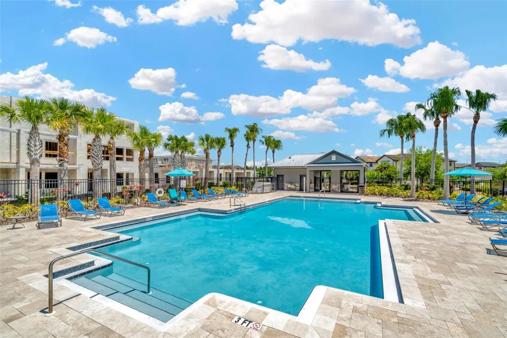 28516 TRANQUIL LAKE CIRCLE Wesley Chapel, FL 33543