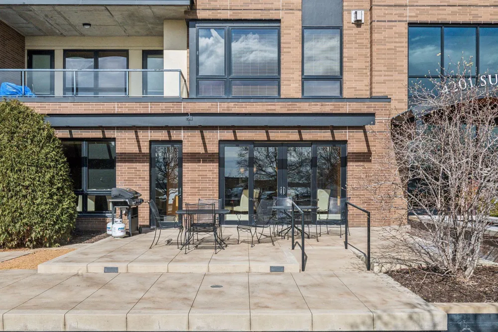 4201 Sunset Drive #N220 Spring Park, MN 55384