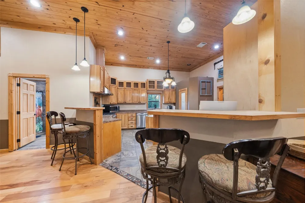 6950 Fm 945 Coldspring, TX 77331