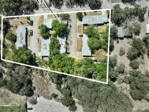1011 Hackberry Street #A/B