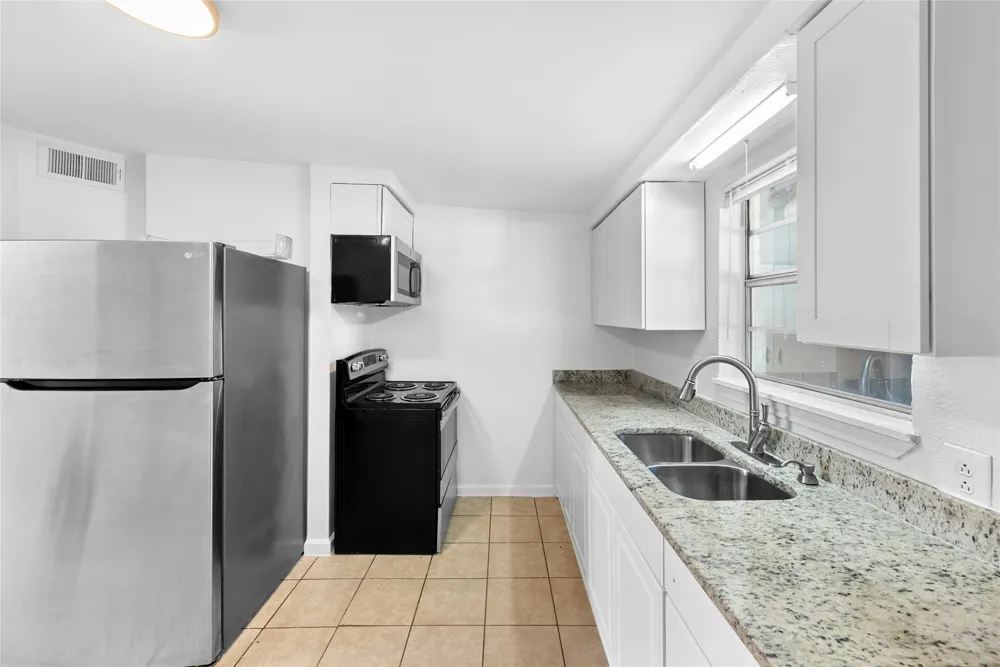 1011 Hackberry Street #A/B San Marcos, TX 78666