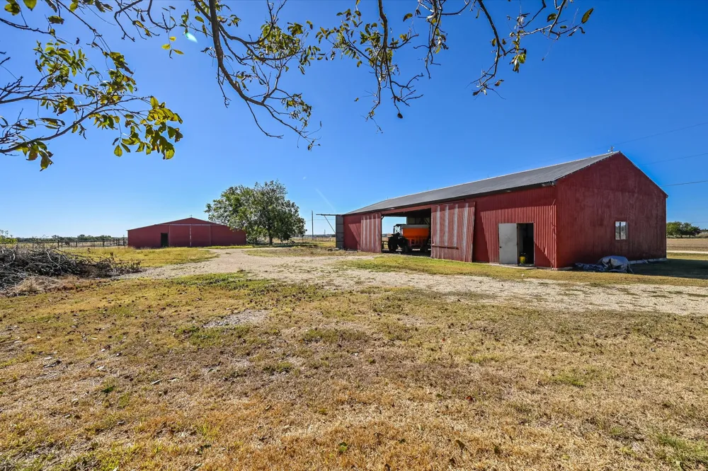 958 County Road 124 Georgetown, TX 78626