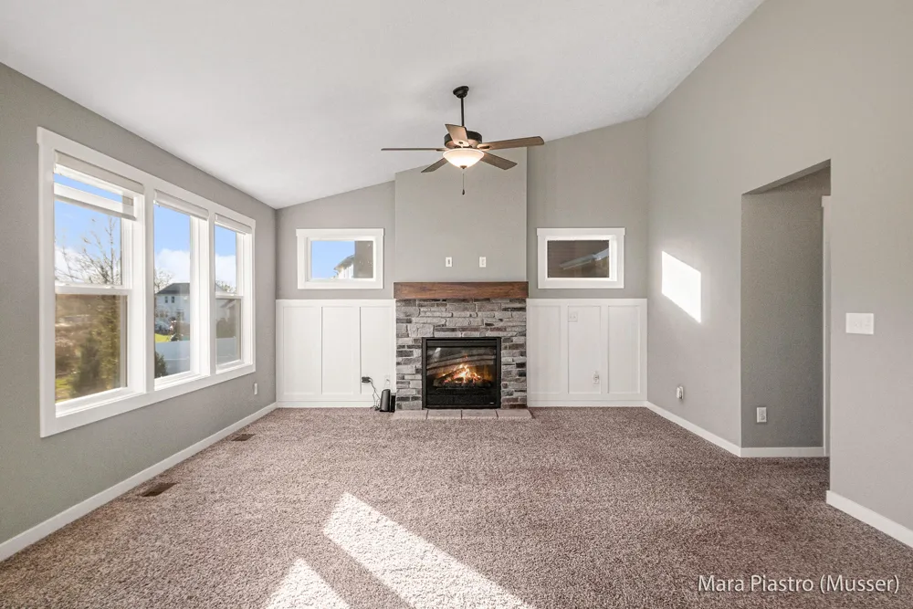 2116 Brindle Drive Jamestown Charter Township, MI 49426