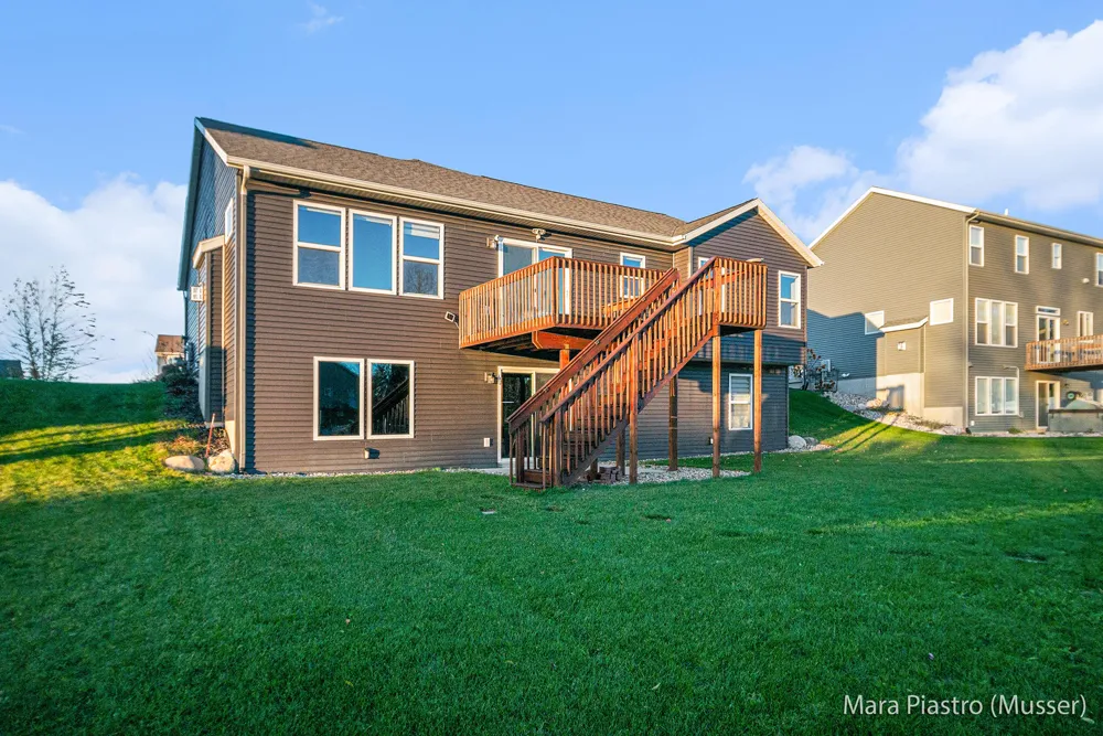 2116 Brindle Drive Jamestown Charter Township, MI 49426