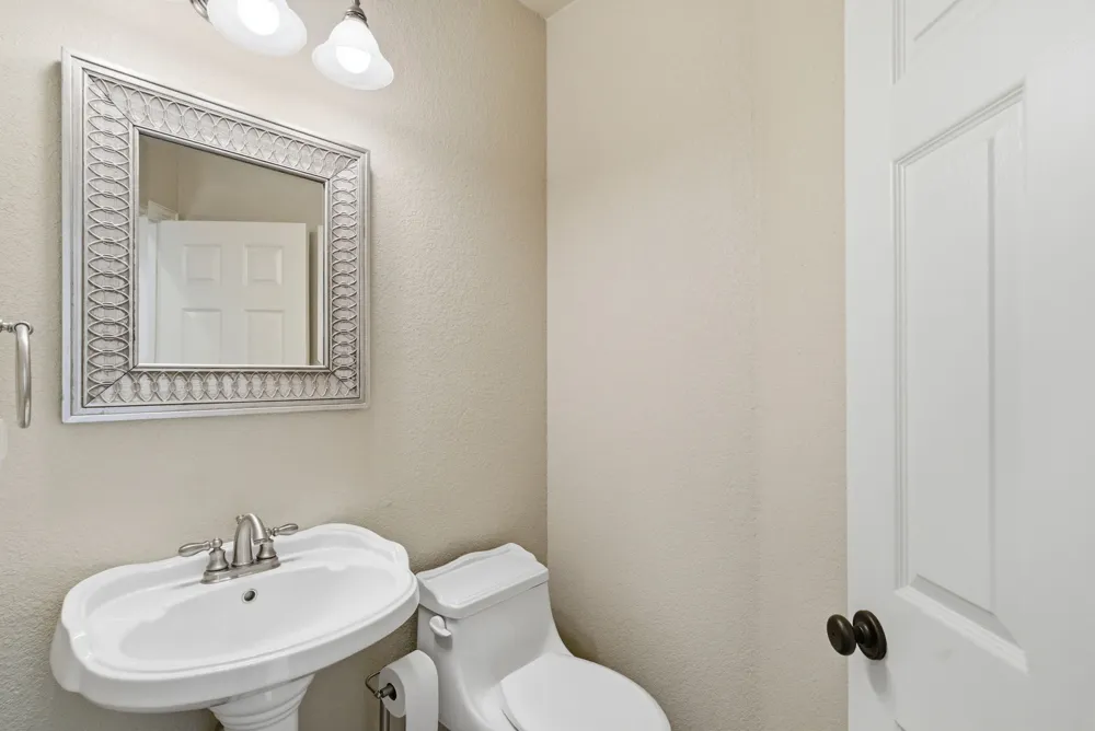 6525 Compass Way Bluff Dale, TX 76433