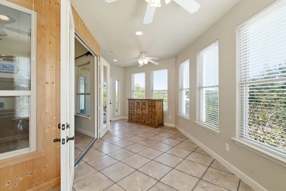 6525 Compass Way Bluff Dale, TX 76433