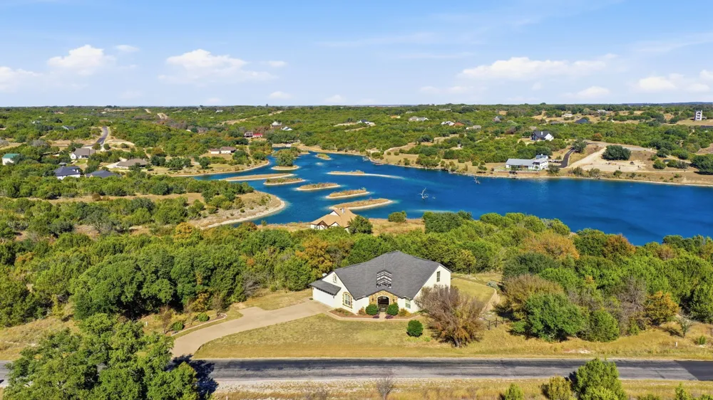 6525 Compass Way Bluff Dale, TX 76433