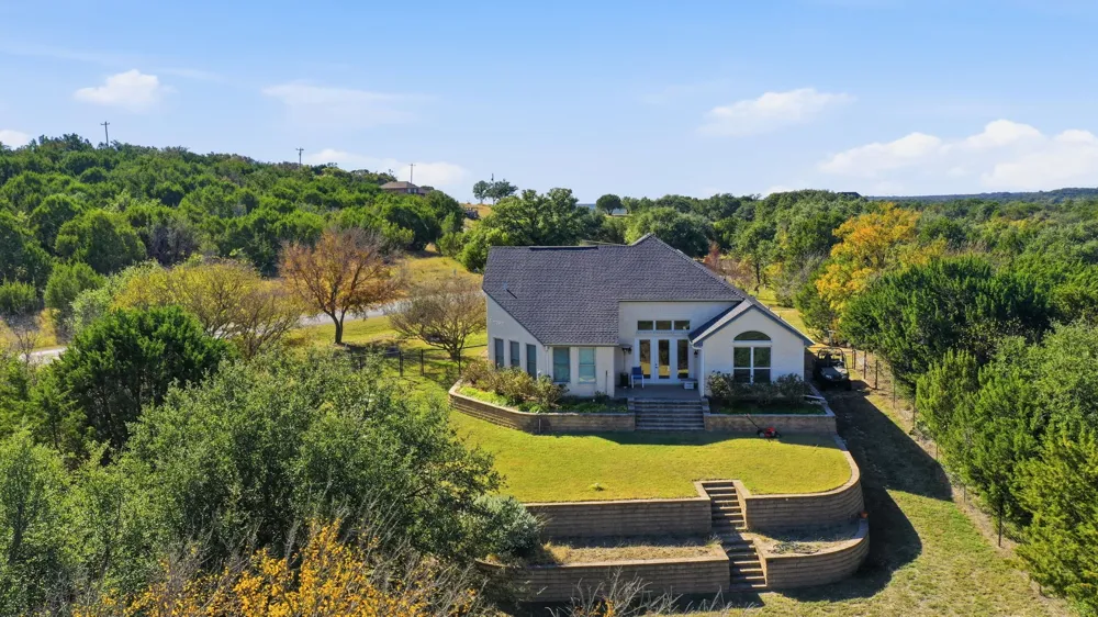6525 Compass Way Bluff Dale, TX 76433