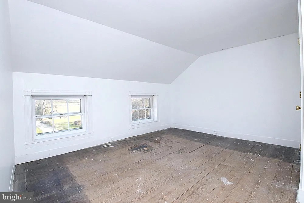 202 E MAIN STREET Burkittsville, MD 21718