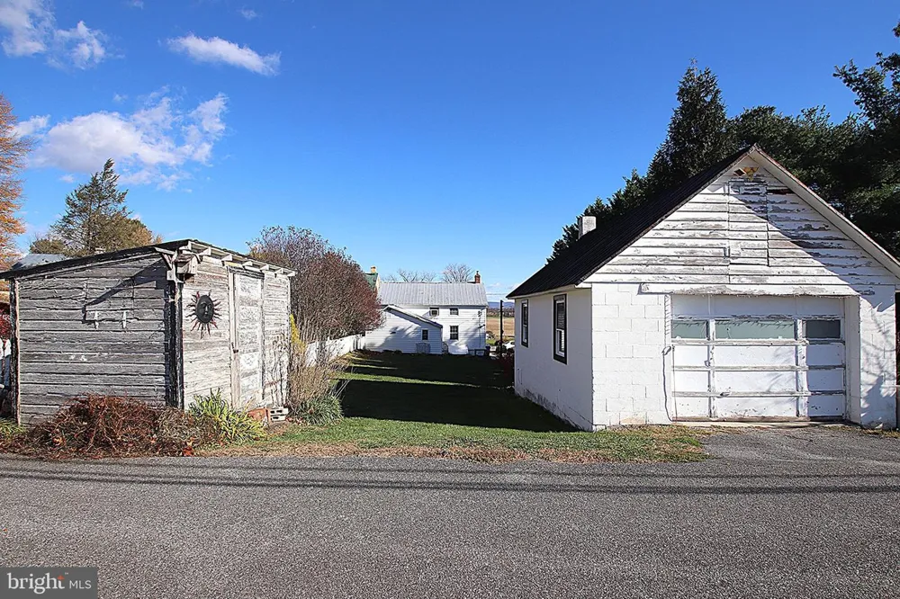 202 E MAIN STREET Burkittsville, MD 21718