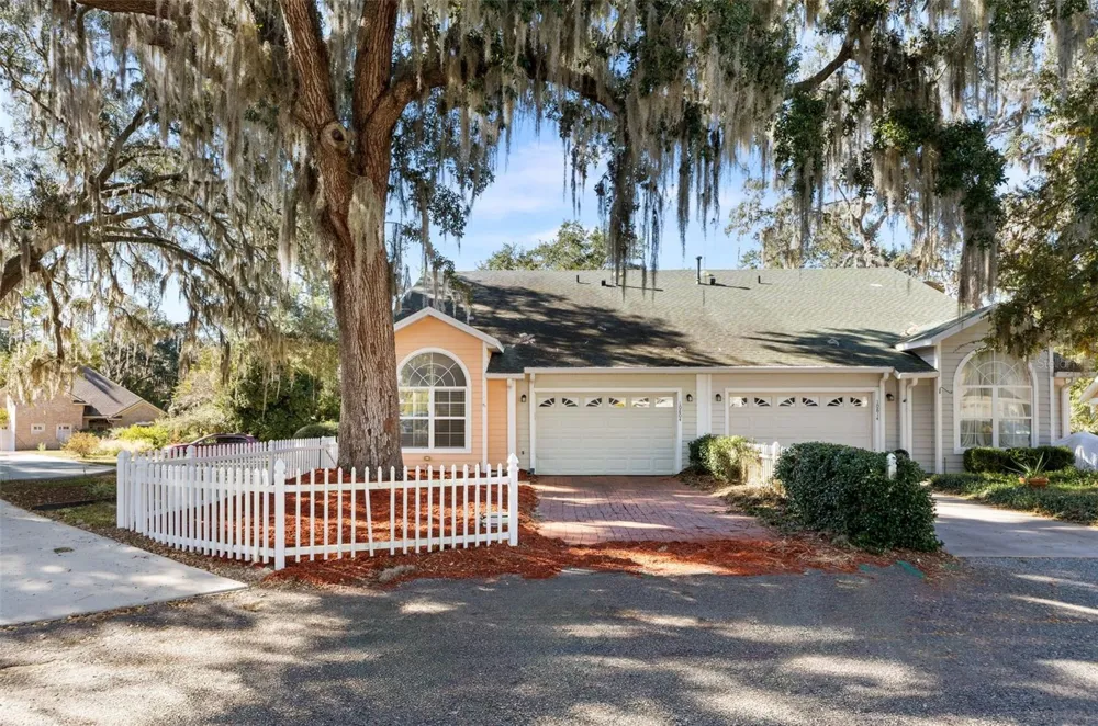 10804 NW 65TH WAY Alachua, FL 32615