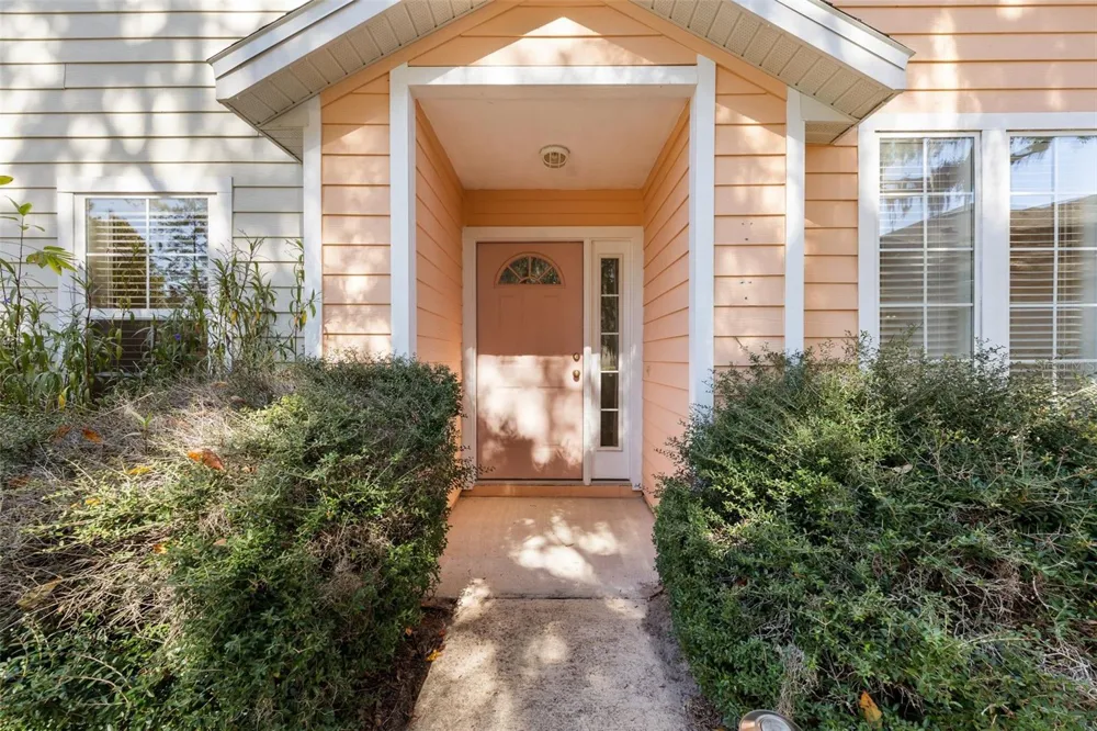 10804 NW 65TH WAY Alachua, FL 32615