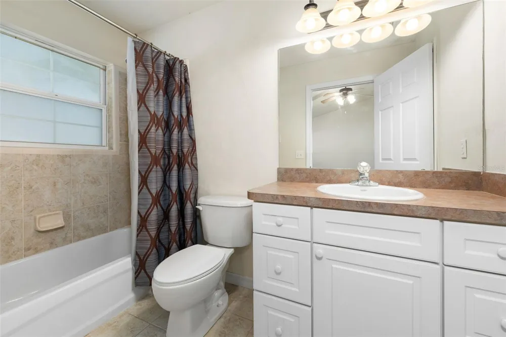 10804 NW 65TH WAY Alachua, FL 32615