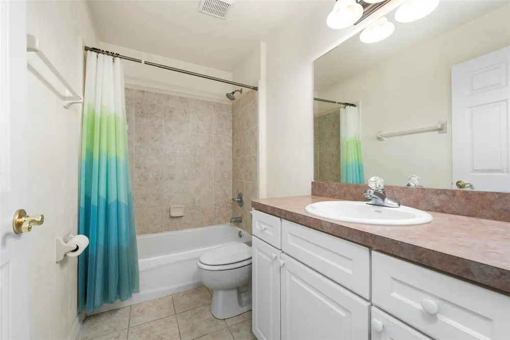 10804 NW 65TH WAY Alachua, FL 32615