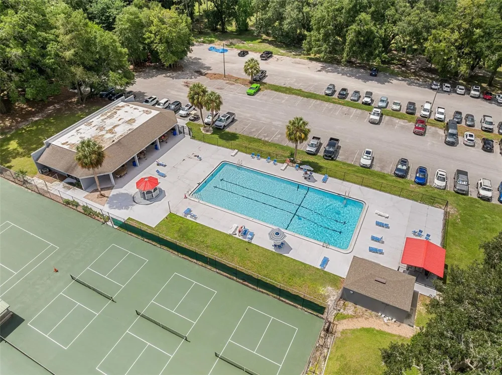 10804 NW 65TH WAY Alachua, FL 32615
