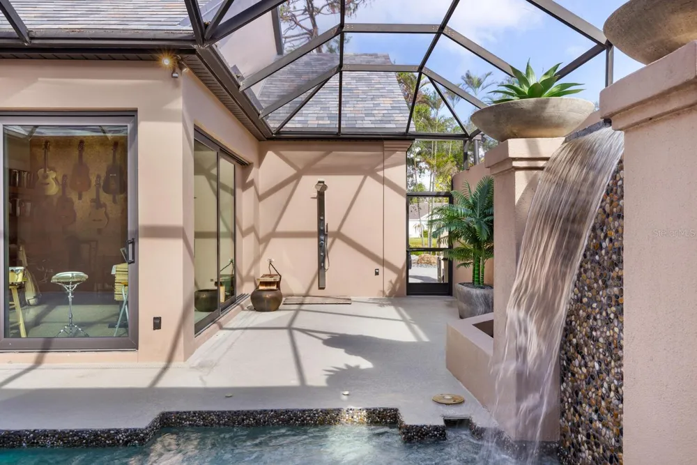 49 OSPREY POINT DRIVE Osprey, FL 34229