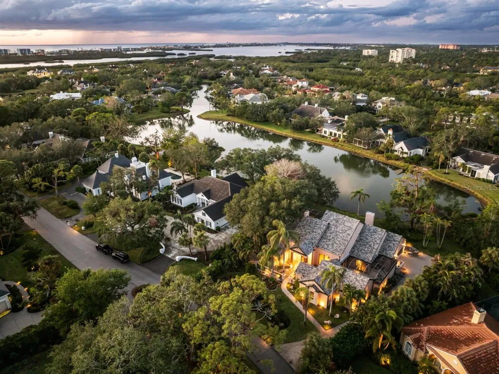 49 OSPREY POINT DRIVE Osprey, FL 34229