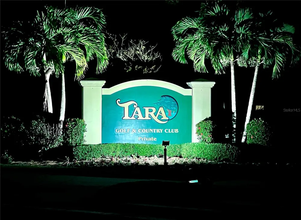 6501 STONE RIVER ROAD #203 Bradenton, FL 34203
