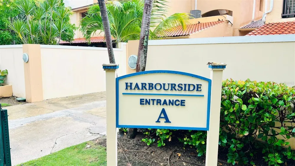 1015 HARBOURSIDE DR. #1015 Humacao, PR 00791