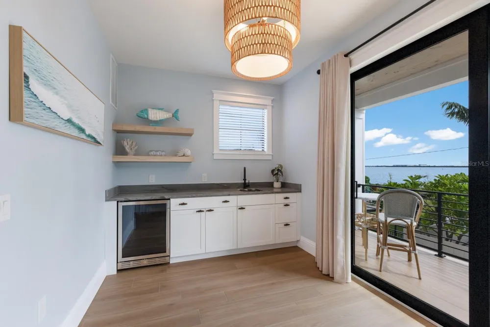 2415 AVENUE B Bradenton Beach, FL 34217