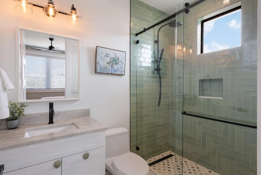 2415 AVENUE B Bradenton Beach, FL 34217