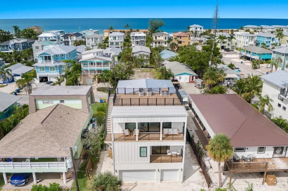 2415 AVENUE B Bradenton Beach, FL 34217