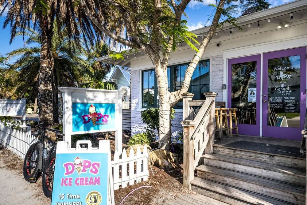 2415 AVENUE B Bradenton Beach, FL 34217