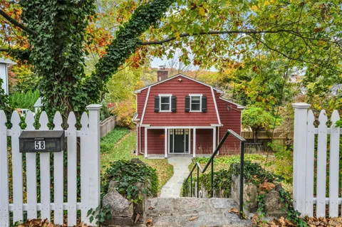 56 Gard Avenue