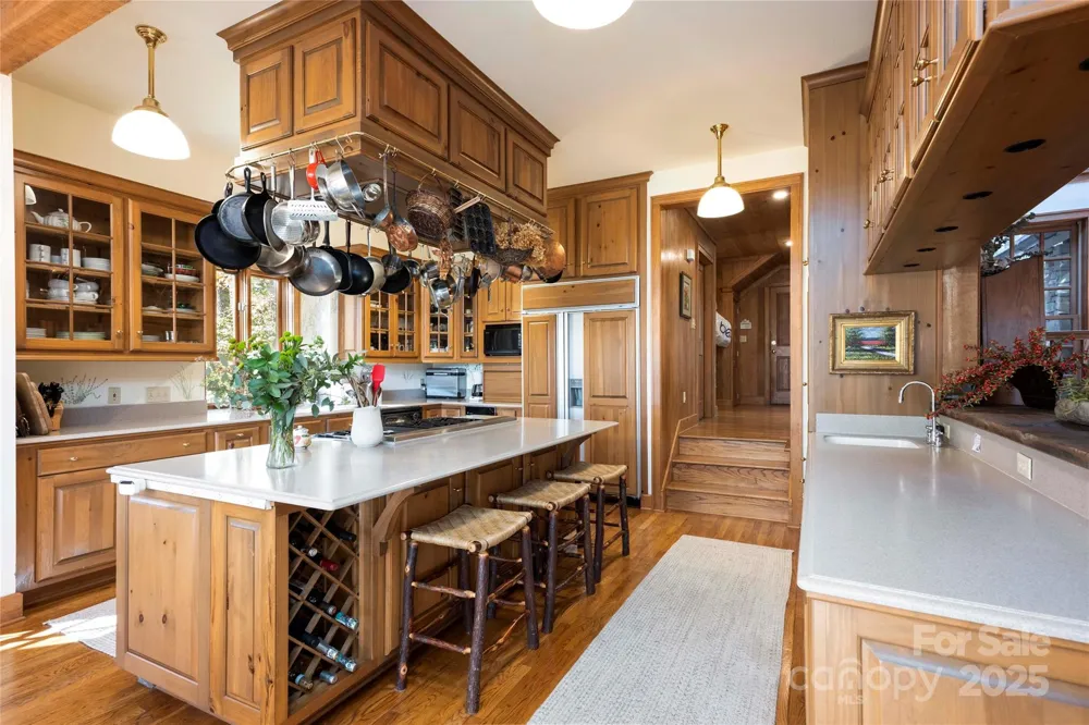 132 Red Bird Circle Lake Toxaway, NC 28747
