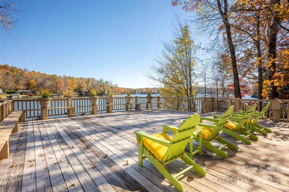 132 Red Bird Circle Lake Toxaway, NC 28747