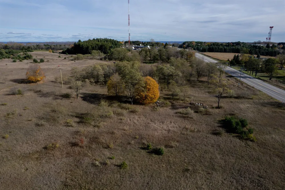 E Traverse Highway Elmwood Charter Township, MI 49684