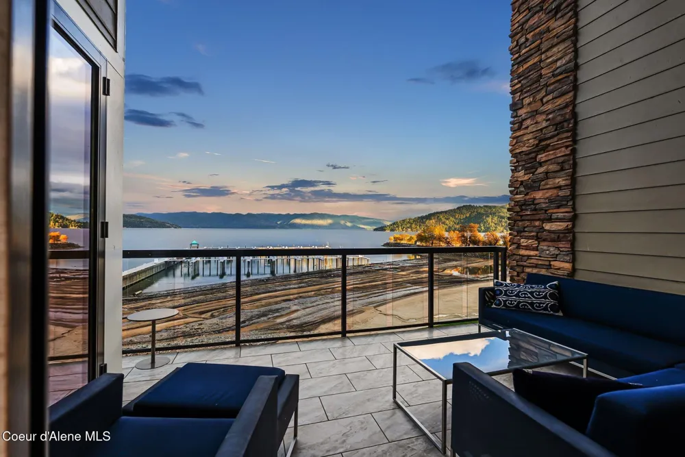 412 Sandpoint Avenue #334/335 Sandpoint, ID 83864