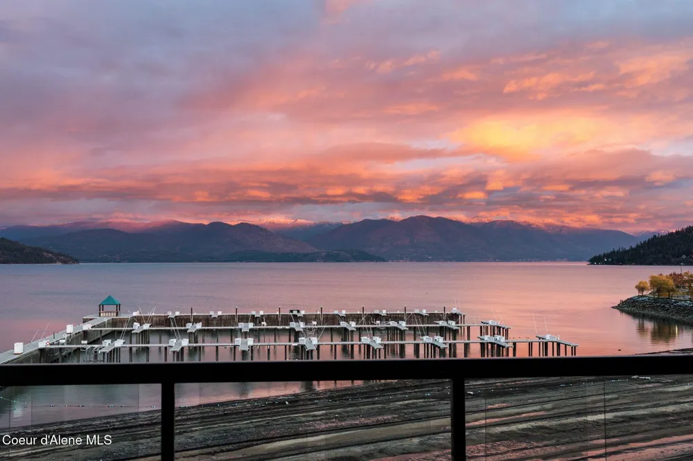 412 Sandpoint Avenue #334/335 Sandpoint, ID 83864