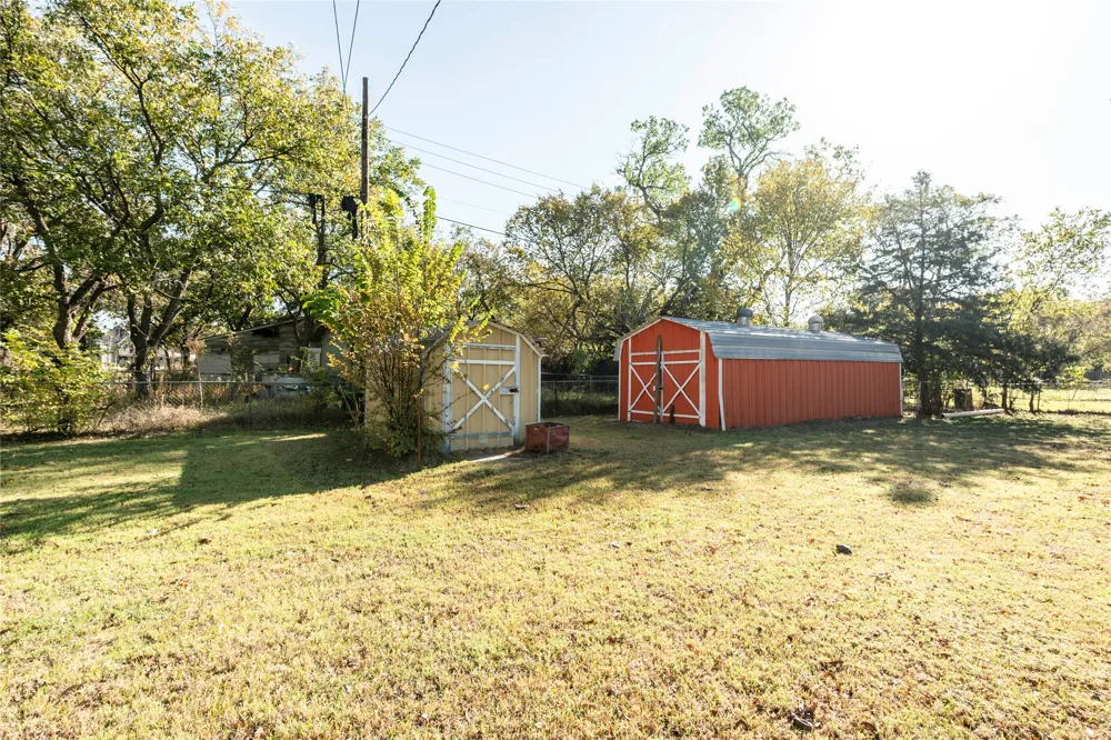 205 Bonham Street Nocona, TX 76255
