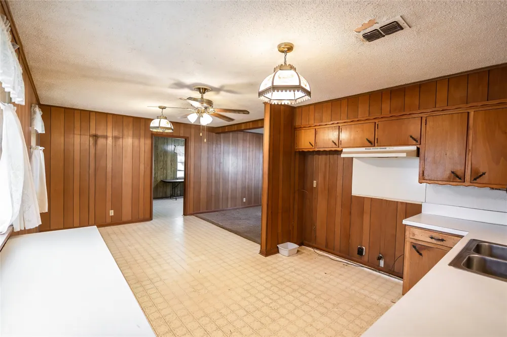 205 Bonham Street Nocona, TX 76255