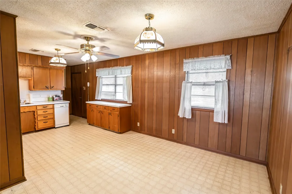 205 Bonham Street Nocona, TX 76255