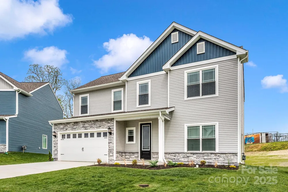 3447 Robindale Drive Winston Salem, NC 27107