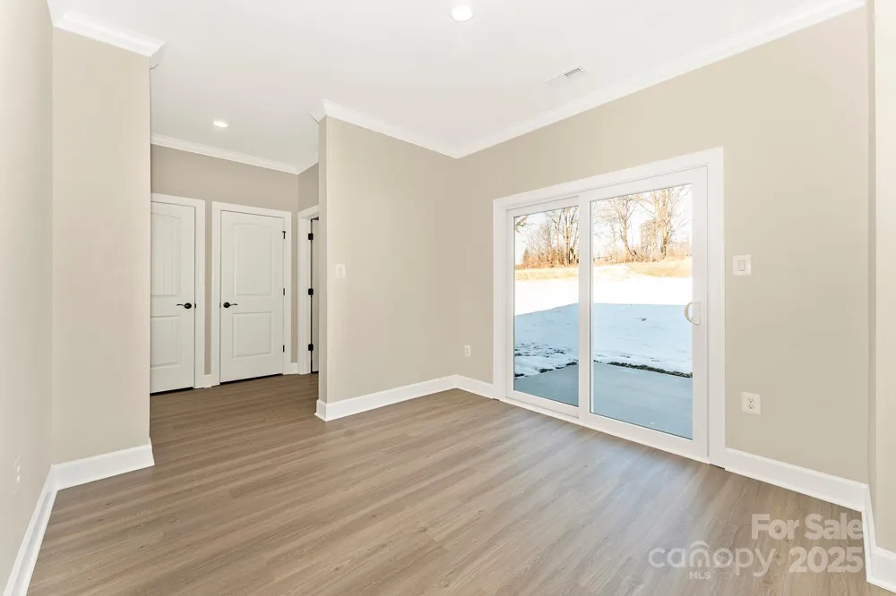 3447 Robindale Drive Winston Salem, NC 27107