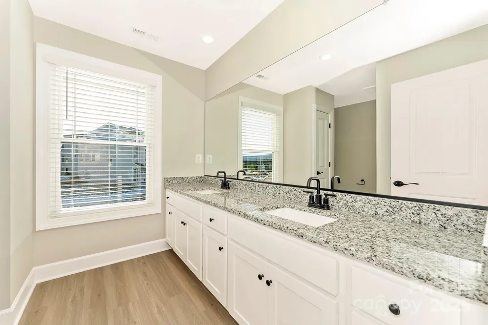 3447 Robindale Drive Winston Salem, NC 27107