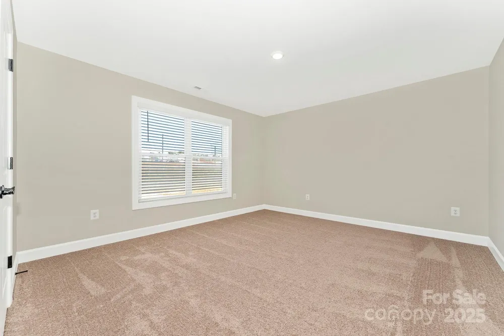3447 Robindale Drive Winston Salem, NC 27107