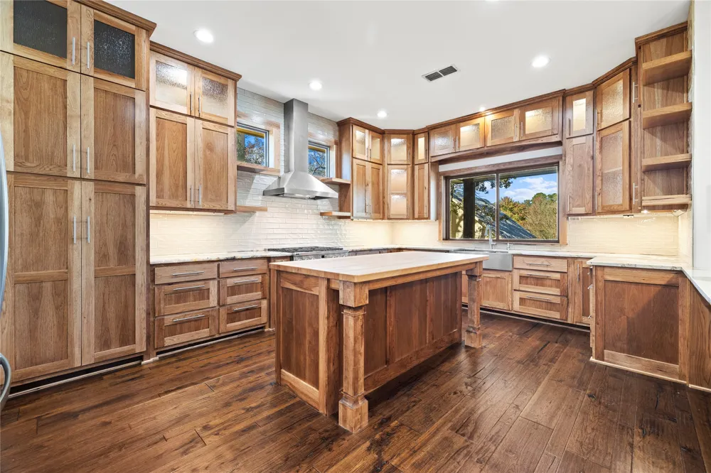 8545 FM 726 Diana, TX 75640