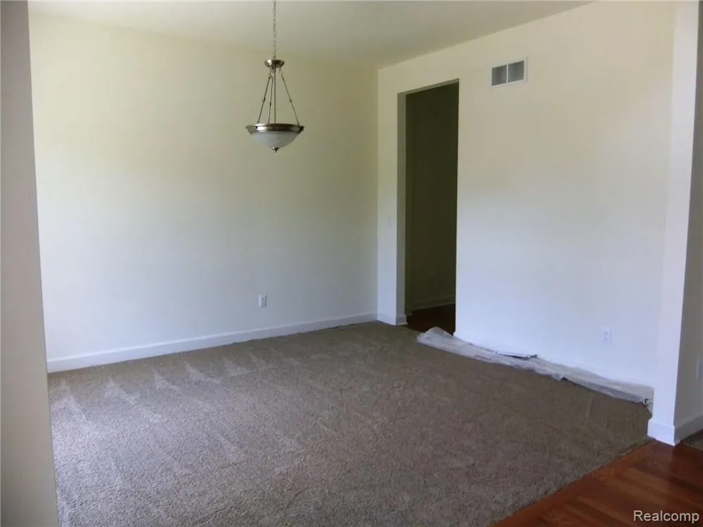 48945 Tuscan Hills Plymouth Charter Township, MI 48170