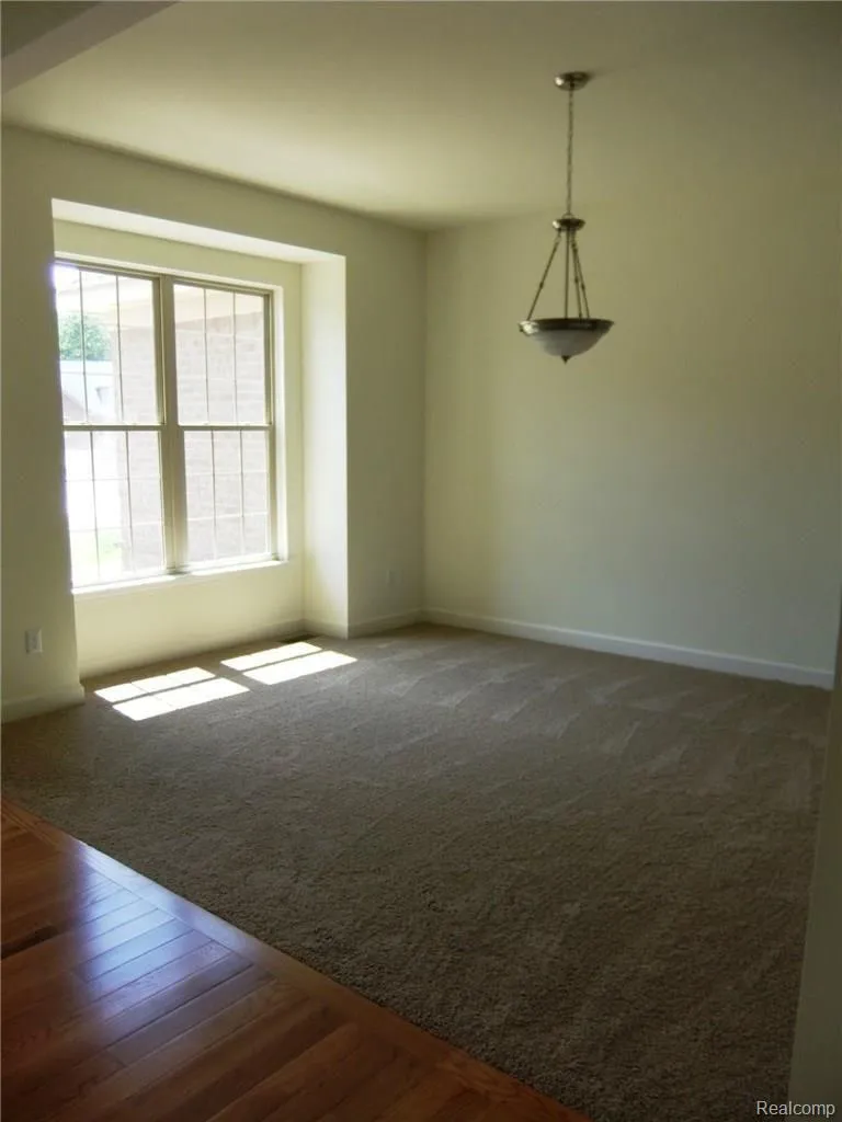 48945 Tuscan Hills Plymouth Charter Township, MI 48170