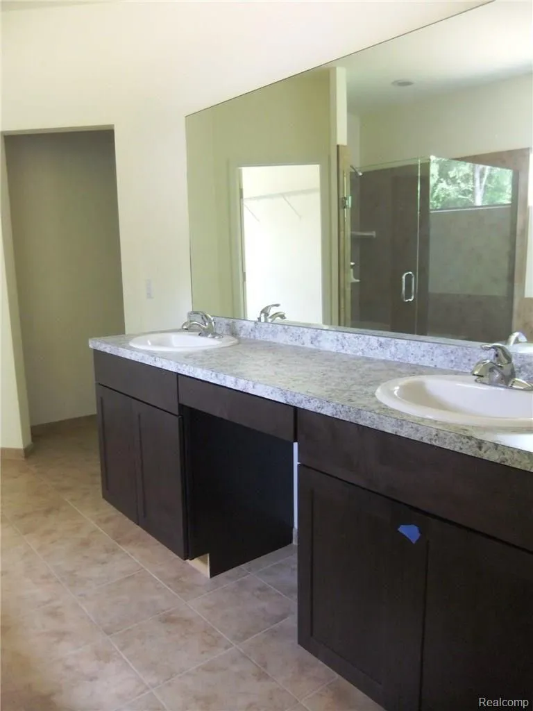 48945 Tuscan Hills Plymouth Charter Township, MI 48170
