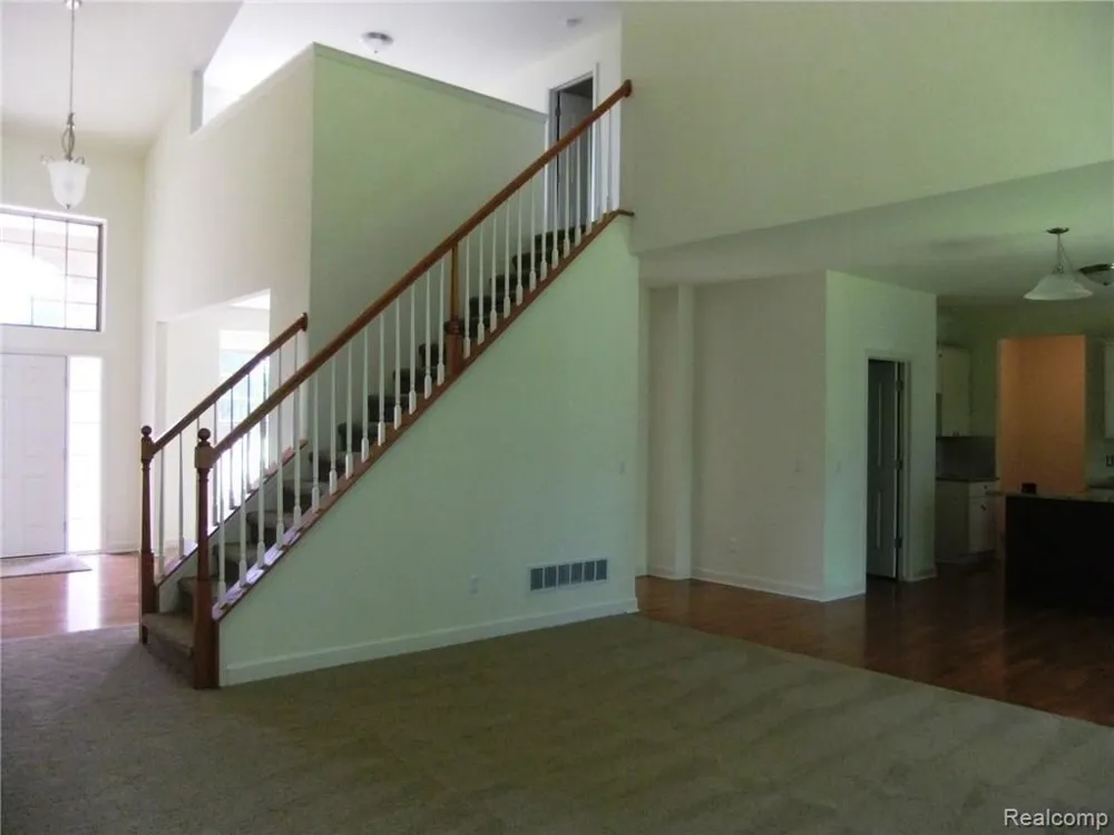 48945 Tuscan Hills Plymouth Charter Township, MI 48170