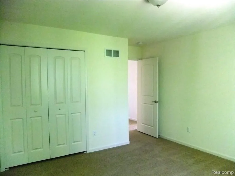 48945 Tuscan Hills Plymouth Charter Township, MI 48170