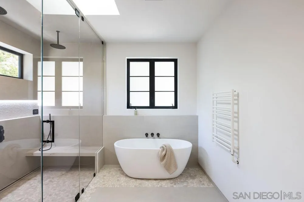 4874 Sun Valley Rd Del Mar, CA 92014
