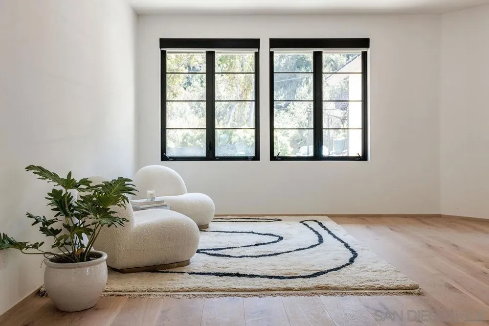 4874 Sun Valley Rd Del Mar, CA 92014