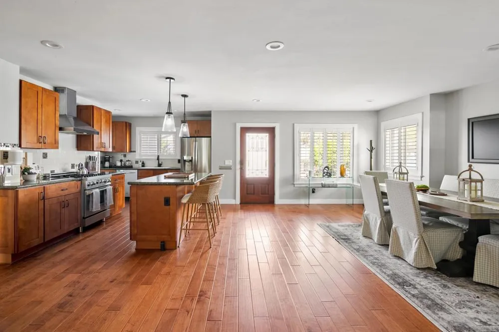 1865 Mission Cliff Drive San Diego, CA 92116