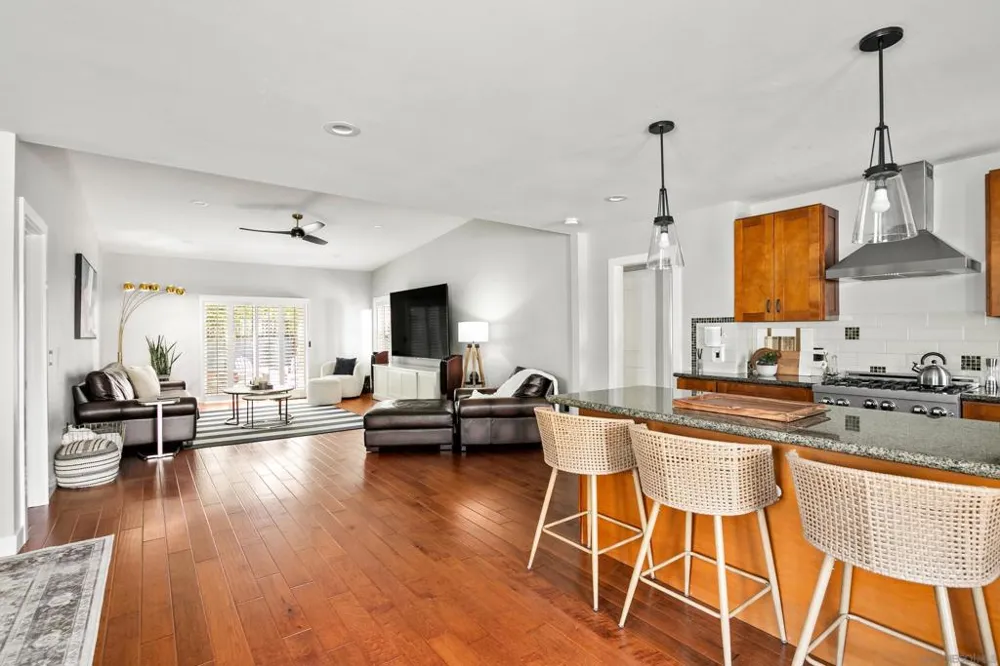 1865 Mission Cliff Drive San Diego, CA 92116